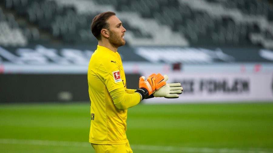 电竞竞猜-包含里程碑夜门兴格拉德巴赫豪取连胜，中超今晚刷纪录，管理层满意，数据趋势出现新变化的词条